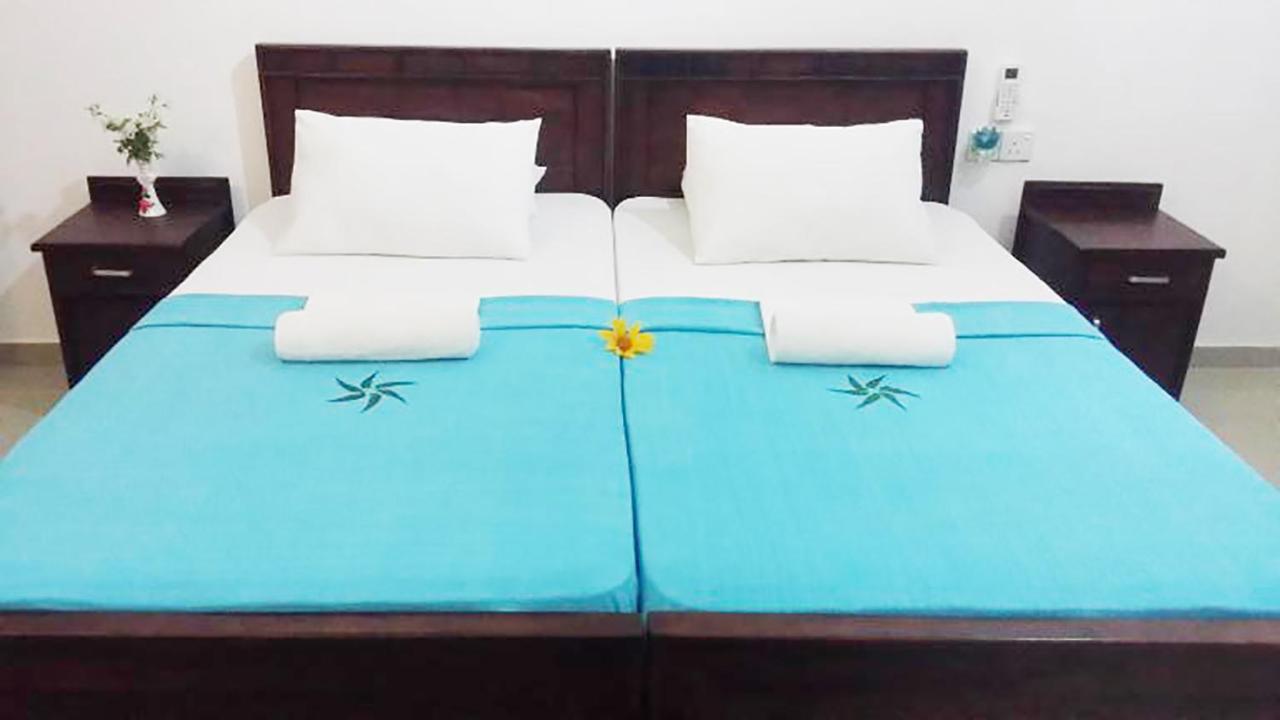Serenity Lake Resort Yala Тисамахарама Екстериор снимка